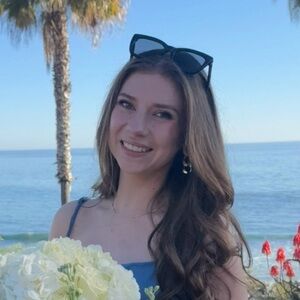 Meet your Posher, Joelle